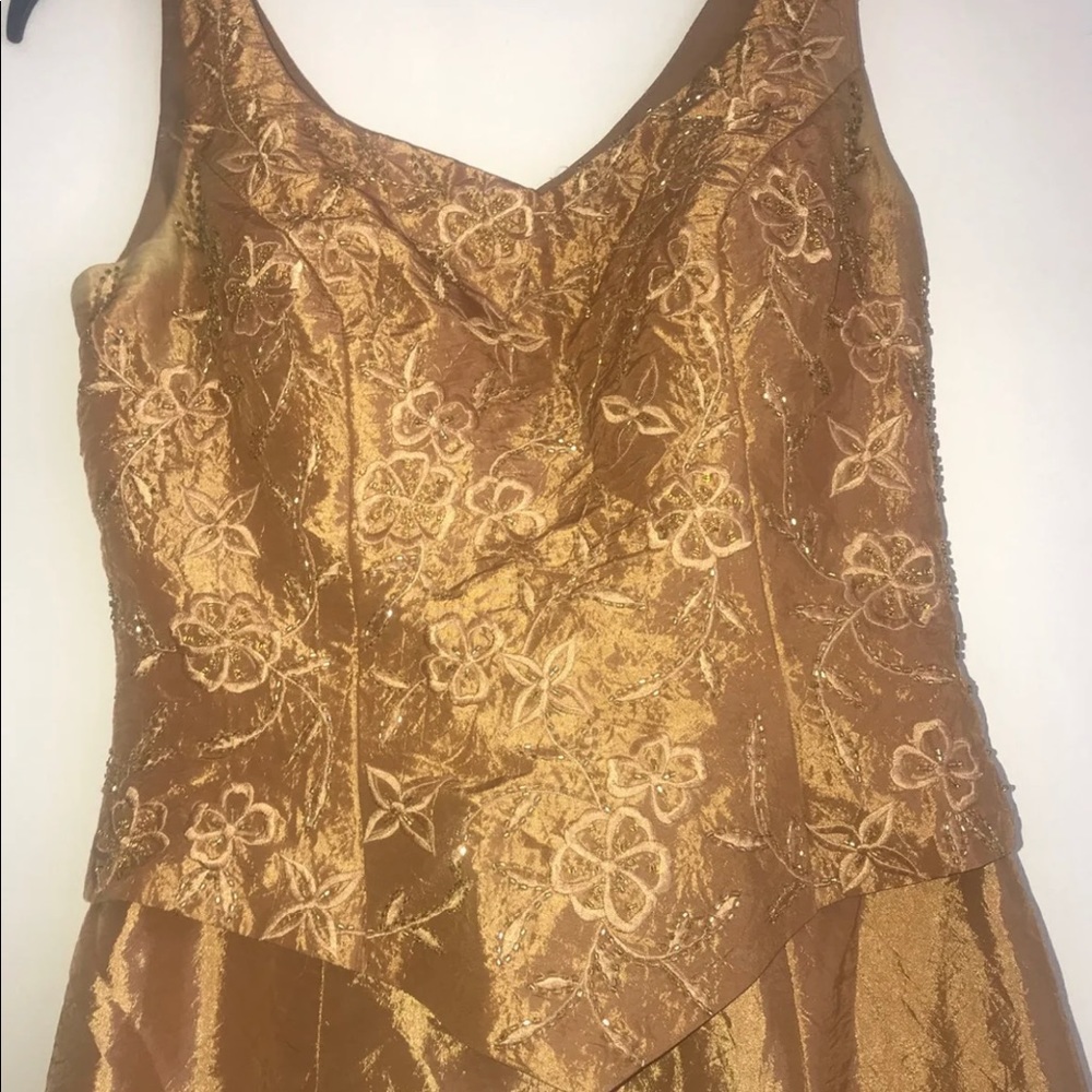 Dress - Picture 3 of 8